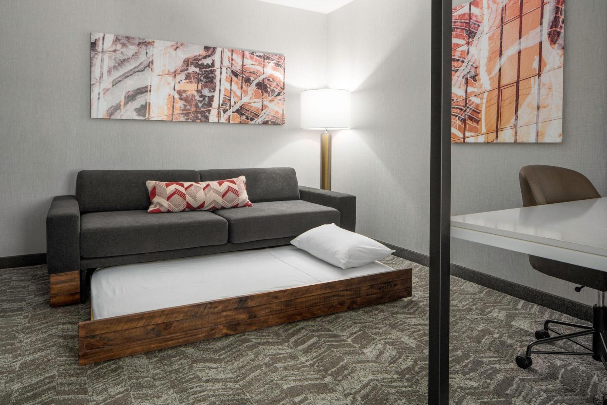 Springhill Suites By Marriott Raleigh 阿佩克斯 外观 照片